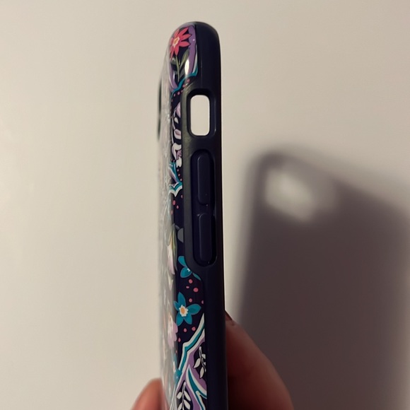 Vera Bradley French Paisley iPhone Case for iPhone 8/7/6/6S/SE 2020/SE 2022 - Picture 10 of 11